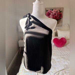 Splendid Black Asymetrical Top